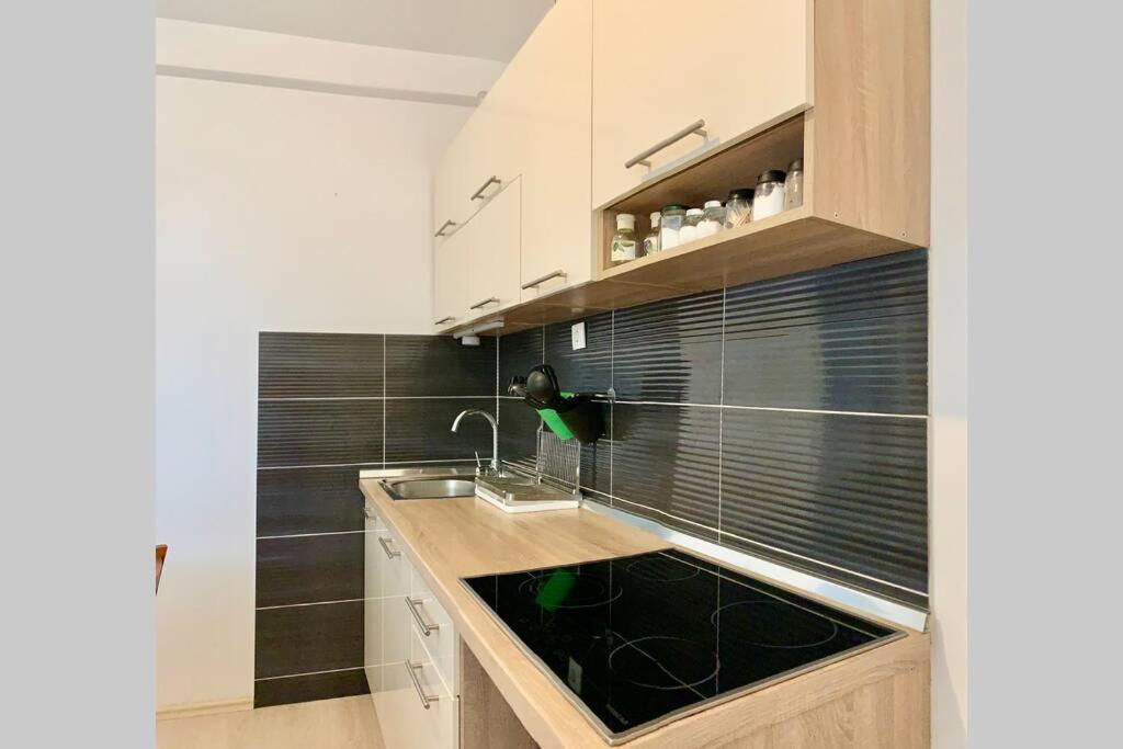 Summer Apartment 4 Makarska Exterior foto